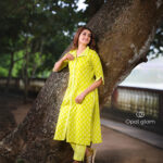 Salwar suit